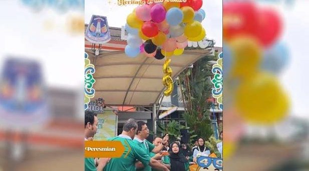 pembukaan kegiatan perayaan HUT ke-49 SMADA Lumajang