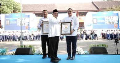300 Ribu Pelajar Jatim Ikuti Penyuluhan Antikorupsi, Dindik Jatim Raih Rekor MURI